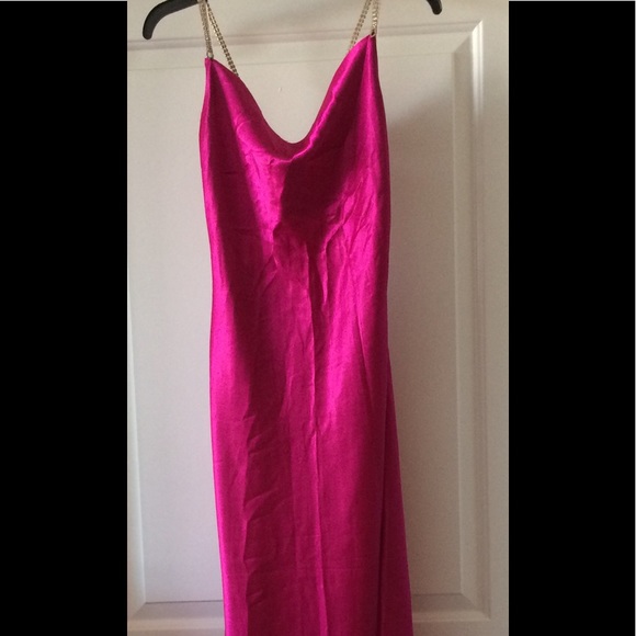 Beautiful open back/spider net crystal accent gown dress - Picture 2 of 9